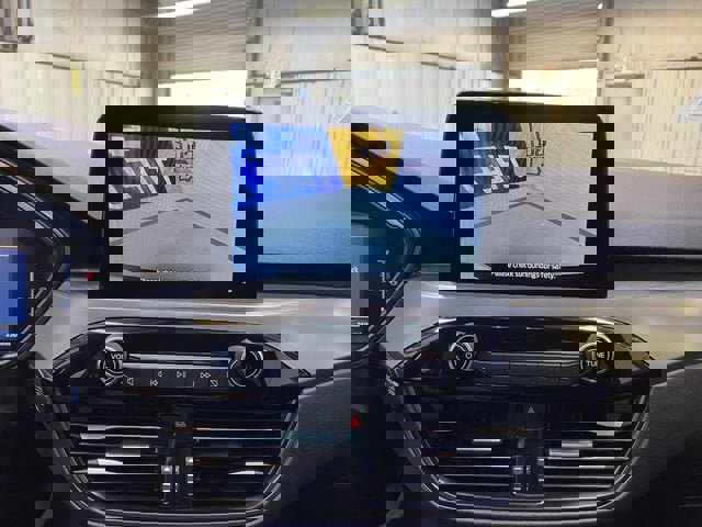 Used 2025 Ford Escape Active image 41