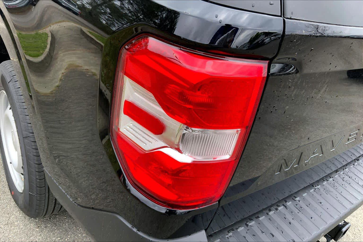 New 2026 Ford Maverick XL FWD image 14