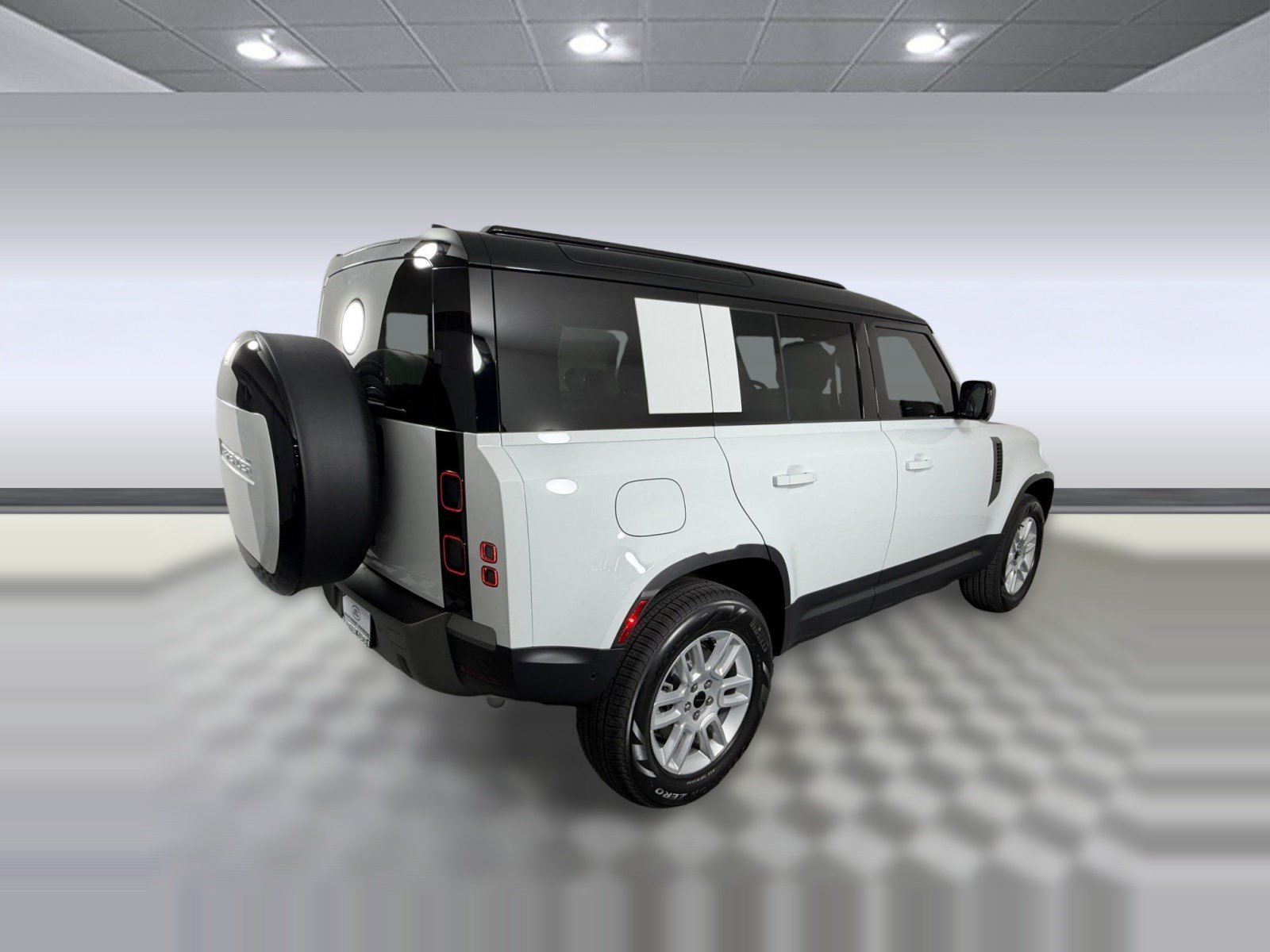 New 2026 Land Rover Defender 110 S AWD/4WD image 9