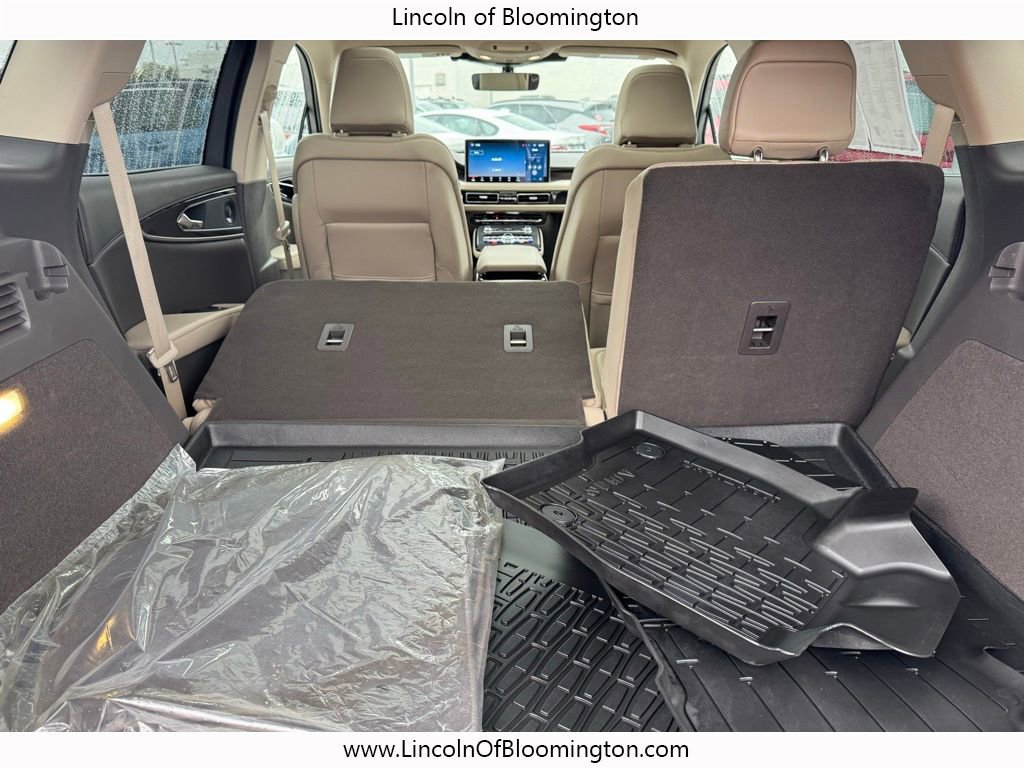 Certified 2023 Lincoln Nautilus Reserve w/ Equipment Group 201A image 25