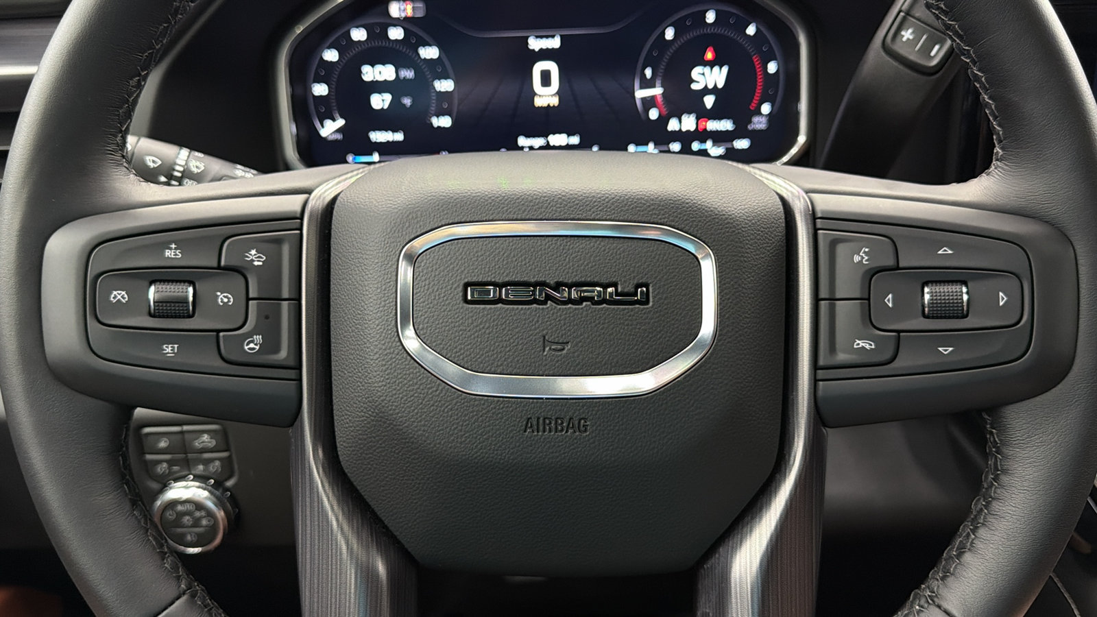 Used 2026 GMC Sierra 2500 Denali Ultimate w/ Max Trailering Package AWD/4WD image 29