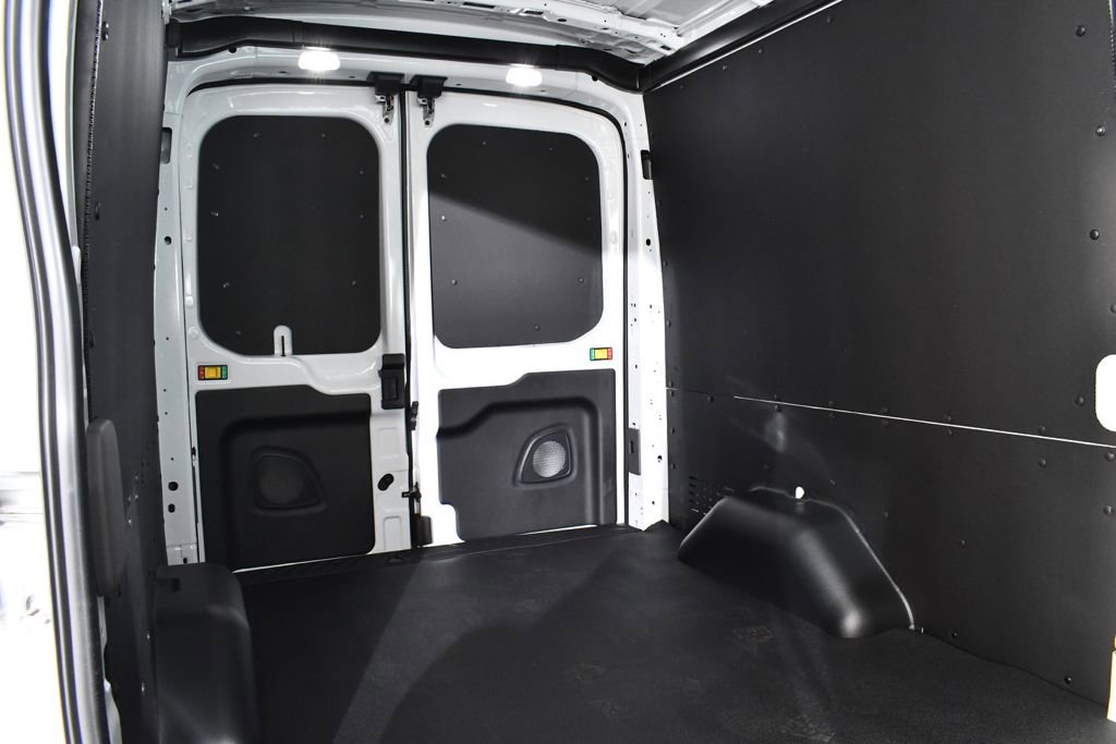 New 2026 Ford Transit 250 148 Medium Roof Extended AWD image 17