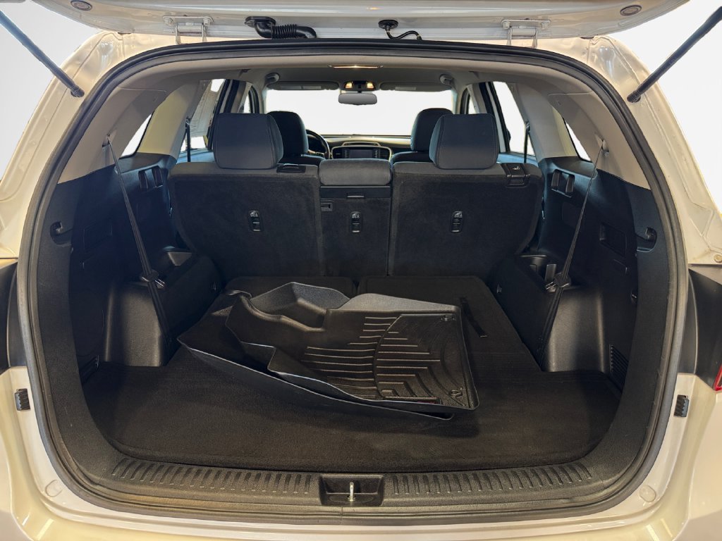 Used 2019 Kia Sorento AWD w/ LX Convenience Package image 25
