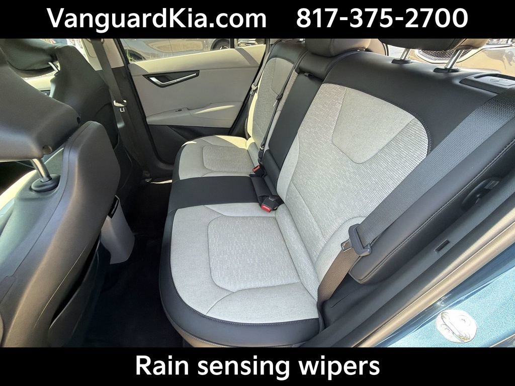 Certified 2024 Kia Niro Wave FWD image 28
