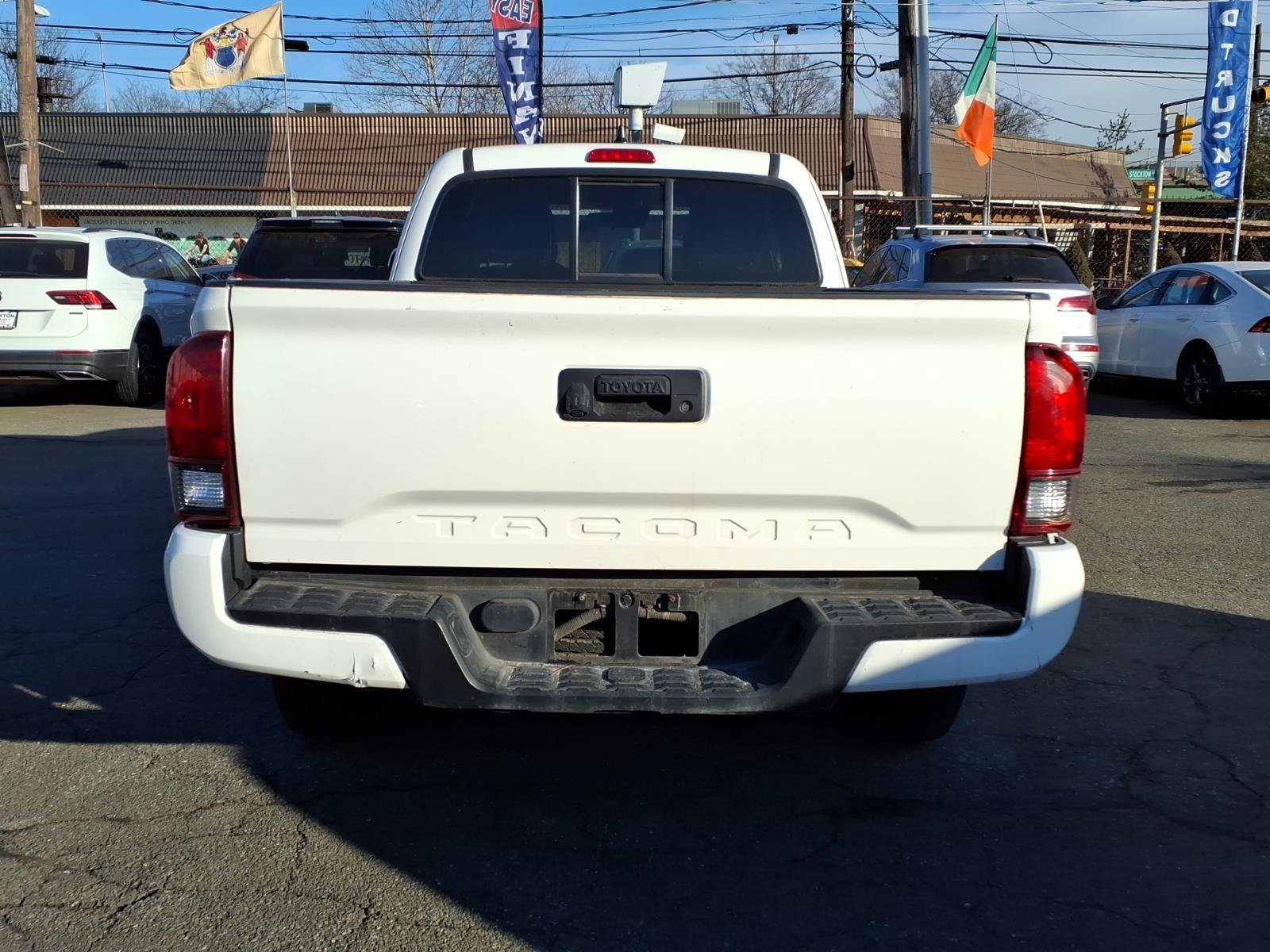 Used 2021 Toyota Tacoma SR RWD image 6