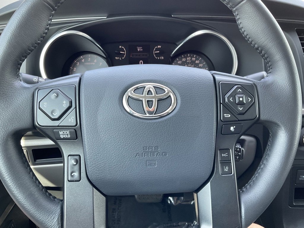 Used 2019 Toyota Sequoia Limited w/ Safety & Convenience Package image 11