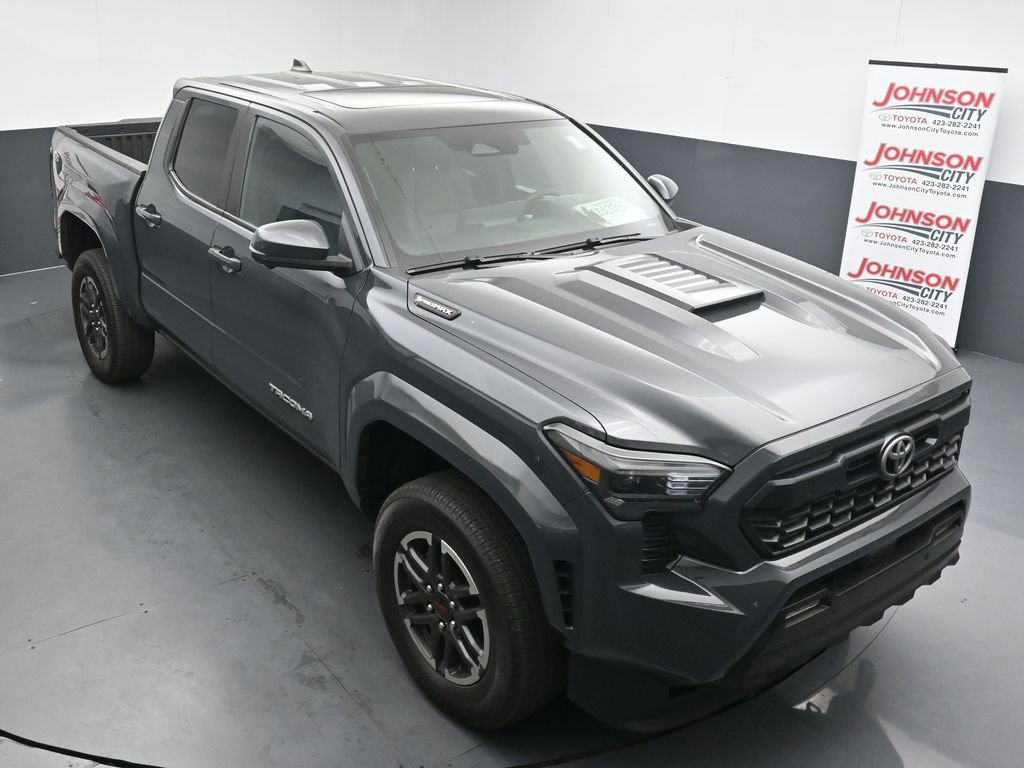 Used 2025 Toyota Tacoma TRD Sport w/ TRD Sport Premium Package AWD/4WD image 10