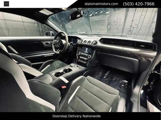 Used 2021 Ford Mustang Shelby GT500 w/ Carbon Fiber Track Pack RWD image 19