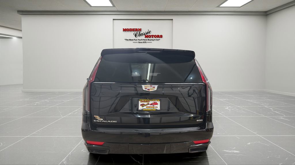 Used 2024 Cadillac Escalade Sport AWD/4WD image 4