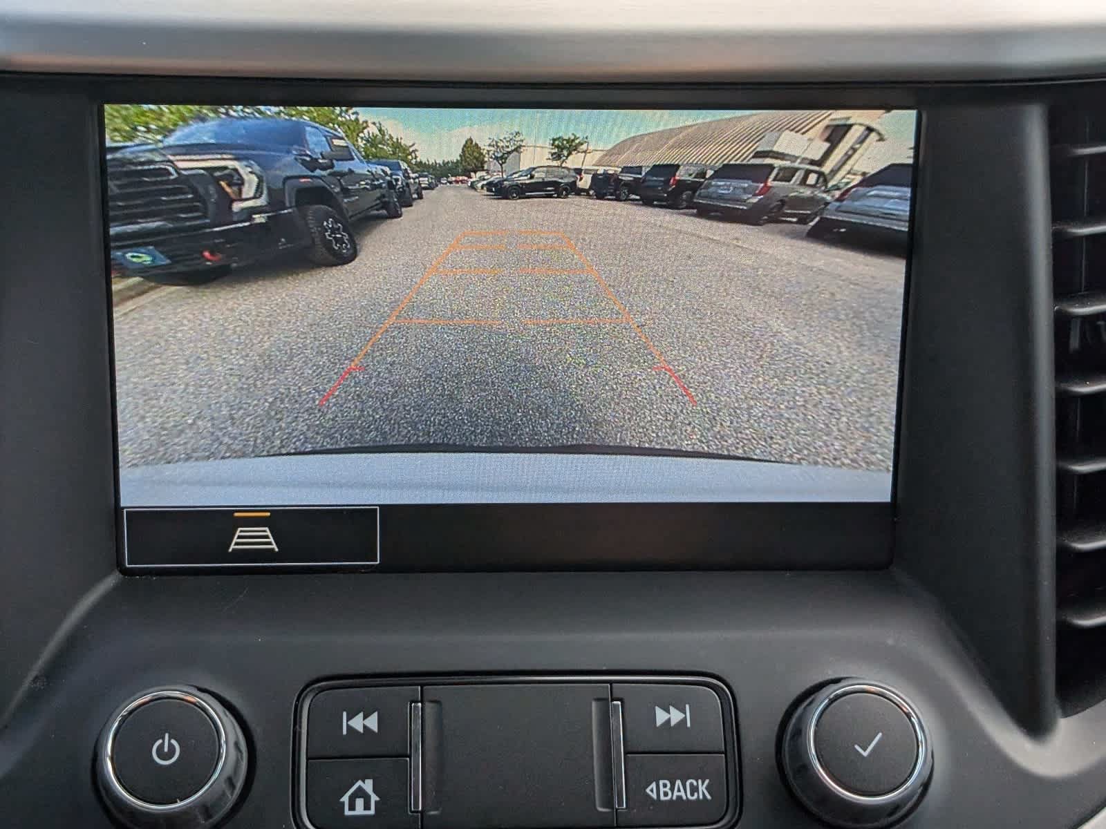 Certified 2023 GMC Acadia SLT AWD/4WD image 32