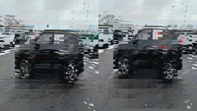 Certified 2025 Chevrolet Blazer LT image 5