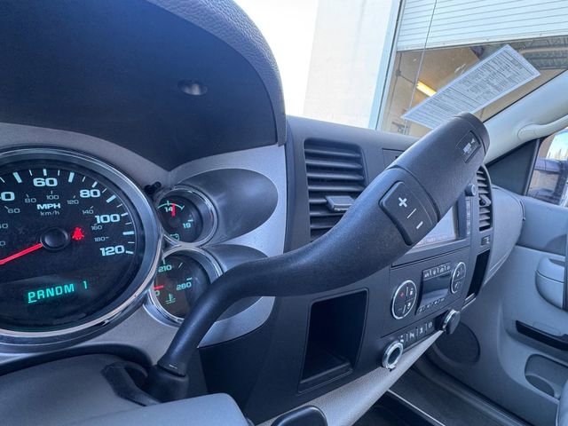 Used 2011 GMC Sierra 2500 SLE w/ SLE Preferred Package RWD image 12
