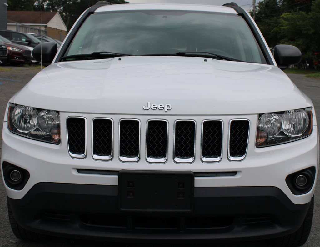 Used 2014 Jeep Compass Sport AWD/4WD image 11