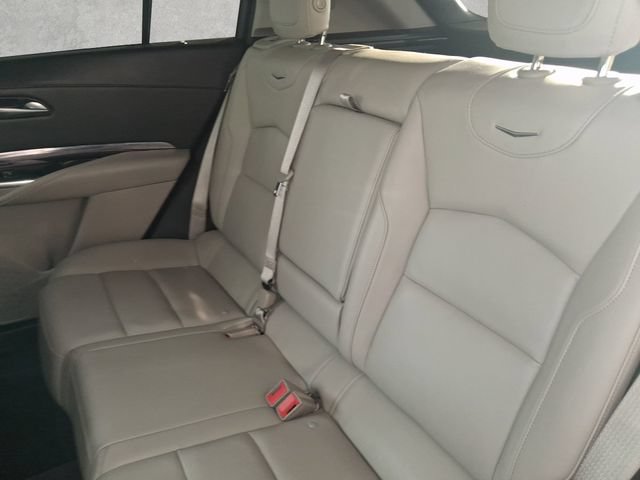 Used 2023 Cadillac XT4 Luxury w/ Cold Weather Package FWD image 28