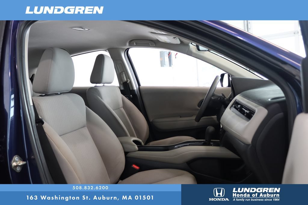 Used 2017 Honda HR-V LX image 15