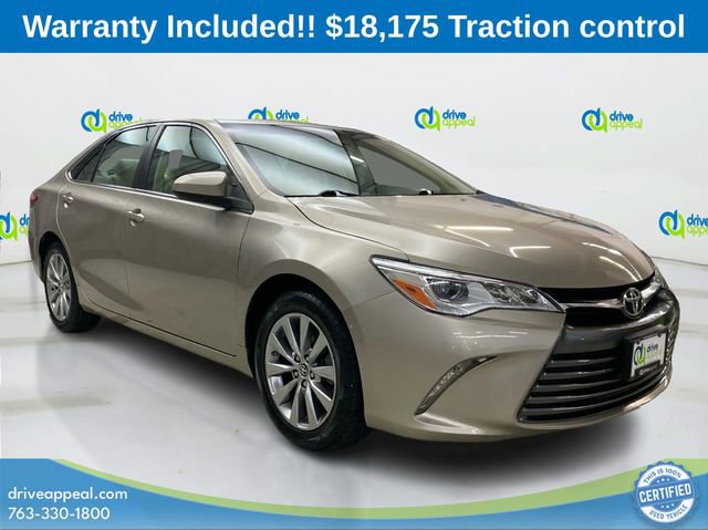 Used 2015 Toyota Camry XLE image 3