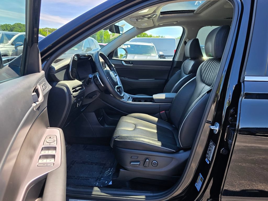 Used 2024 Hyundai Palisade Limited AWD/4WD image 22
