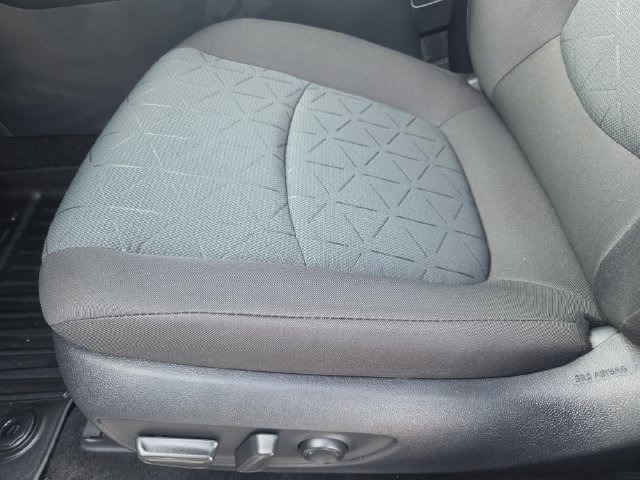 Certified 2025 Toyota RAV4 XLE w/ Convenience Package FWD image 21