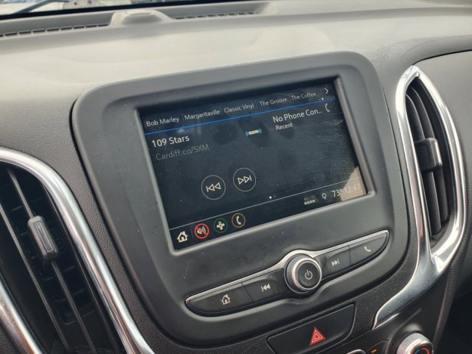 Used 2019 Chevrolet Equinox LT image 21