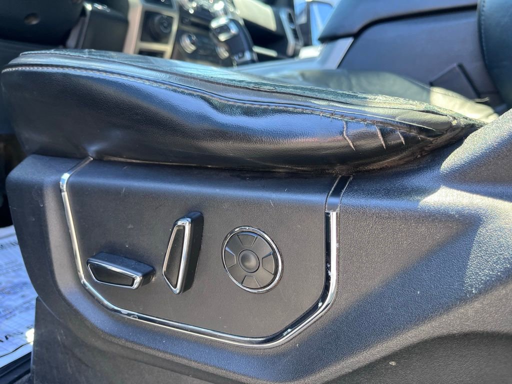 Used 2017 Ford F150 Platinum w/ Equipment Group 701A Luxury AWD/4WD image 15