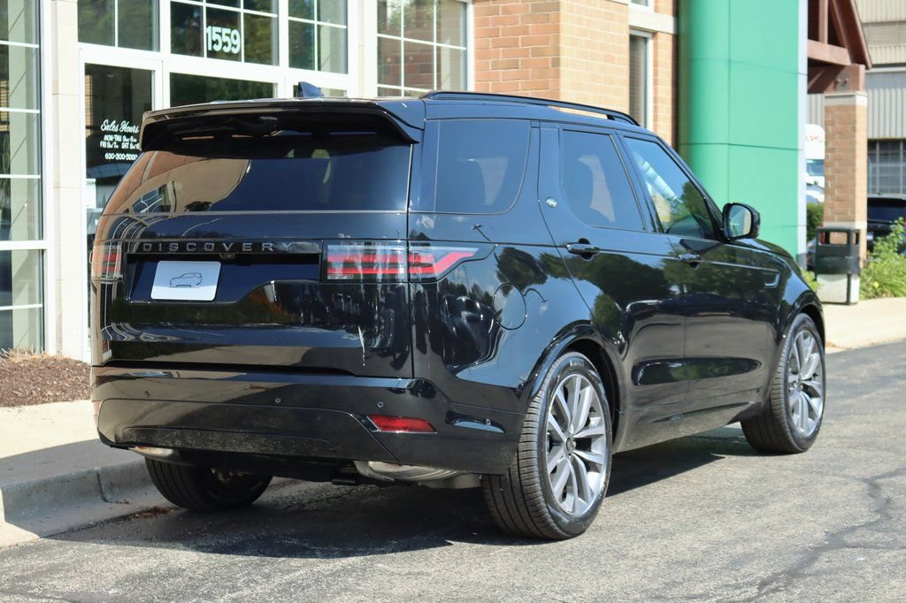 Certified 2024 Land Rover Discovery Dynamic SE AWD/4WD image 5