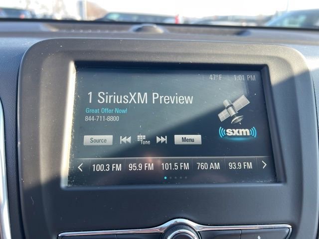 Used 2018 Chevrolet Equinox LT image 18