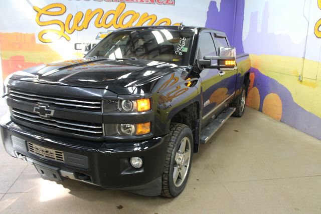 Used 2016 Chevrolet Silverado 2500 High Country w/ High Country Premium Package AWD/4WD image 4