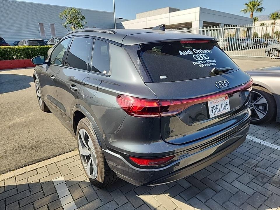 Used 2025 Audi Q6 e-tron Premium Plus w/ Premium Plus image 6
