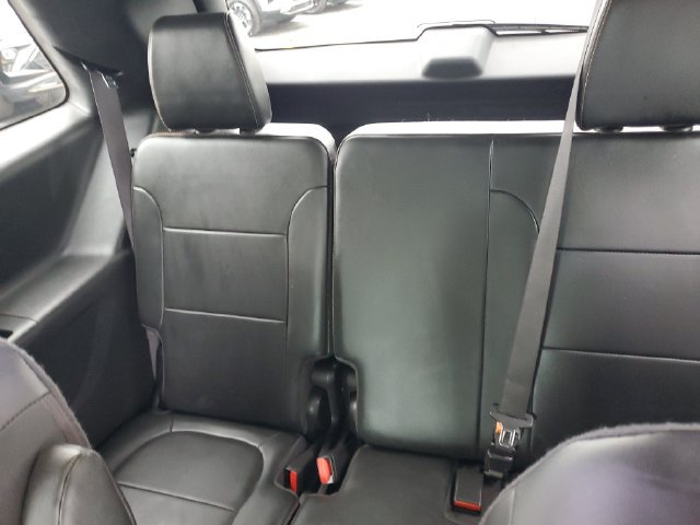 Used 2019 Chevrolet Traverse RS w/ LPO, Floor Liner Package AWD/4WD image 11