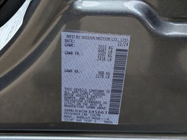 Used 2025 Nissan Altima 2.5 SR image 23