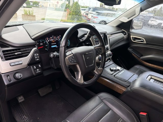 Used 2020 GMC Yukon Denali w/ Denali Ultimate Package RWD image 14