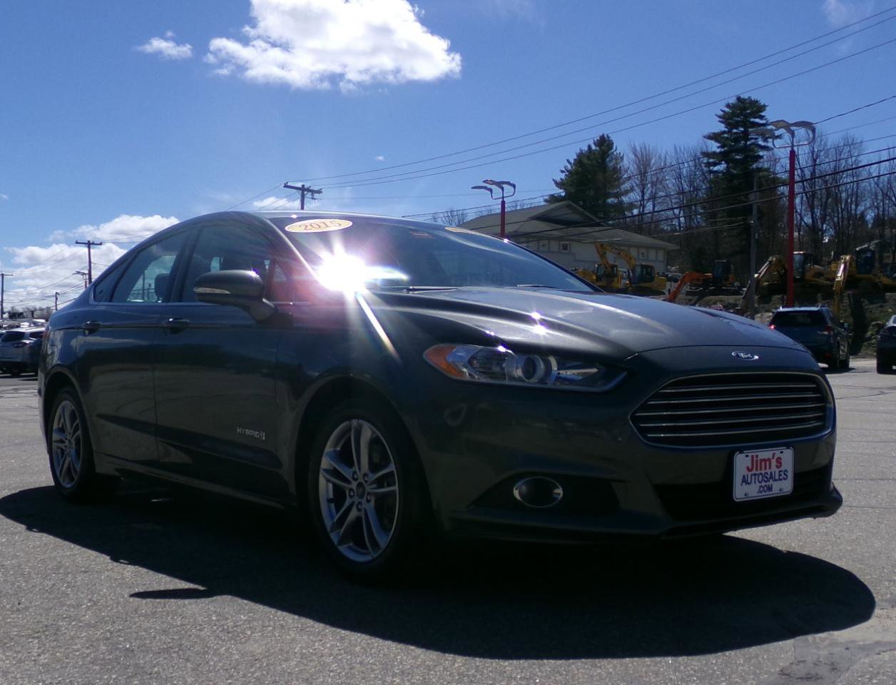 Used 2015 Ford Fusion SE w/ Equipment Group 501A image 8