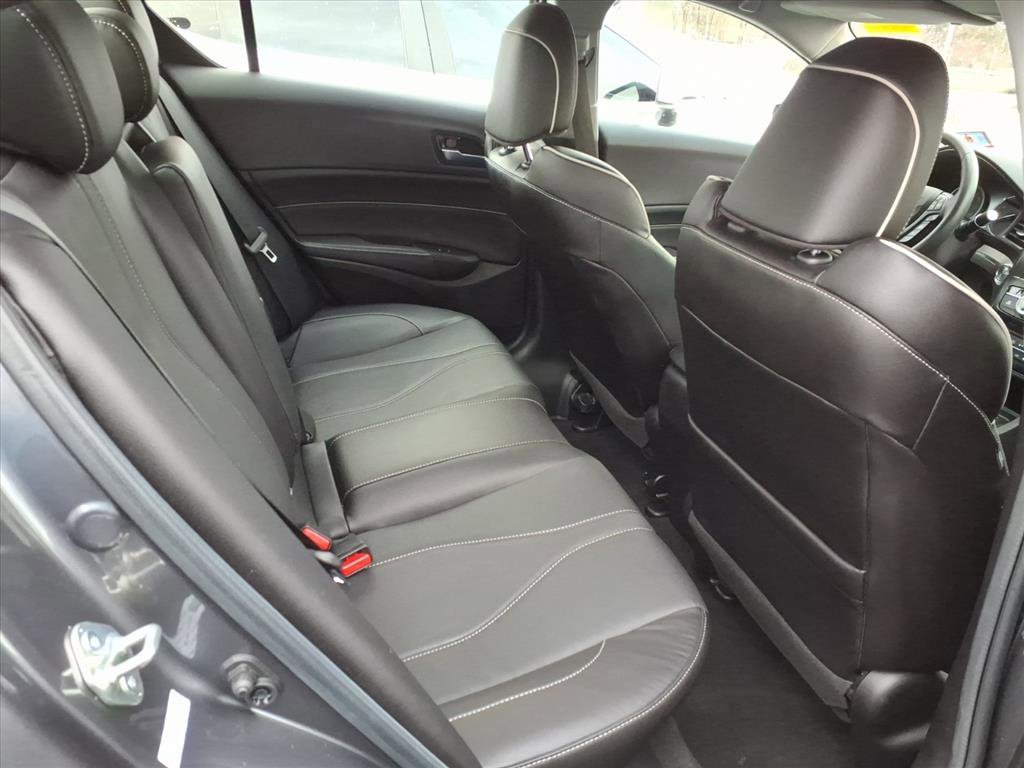 Used 2020 Acura ILX w/ Premium Package image 9