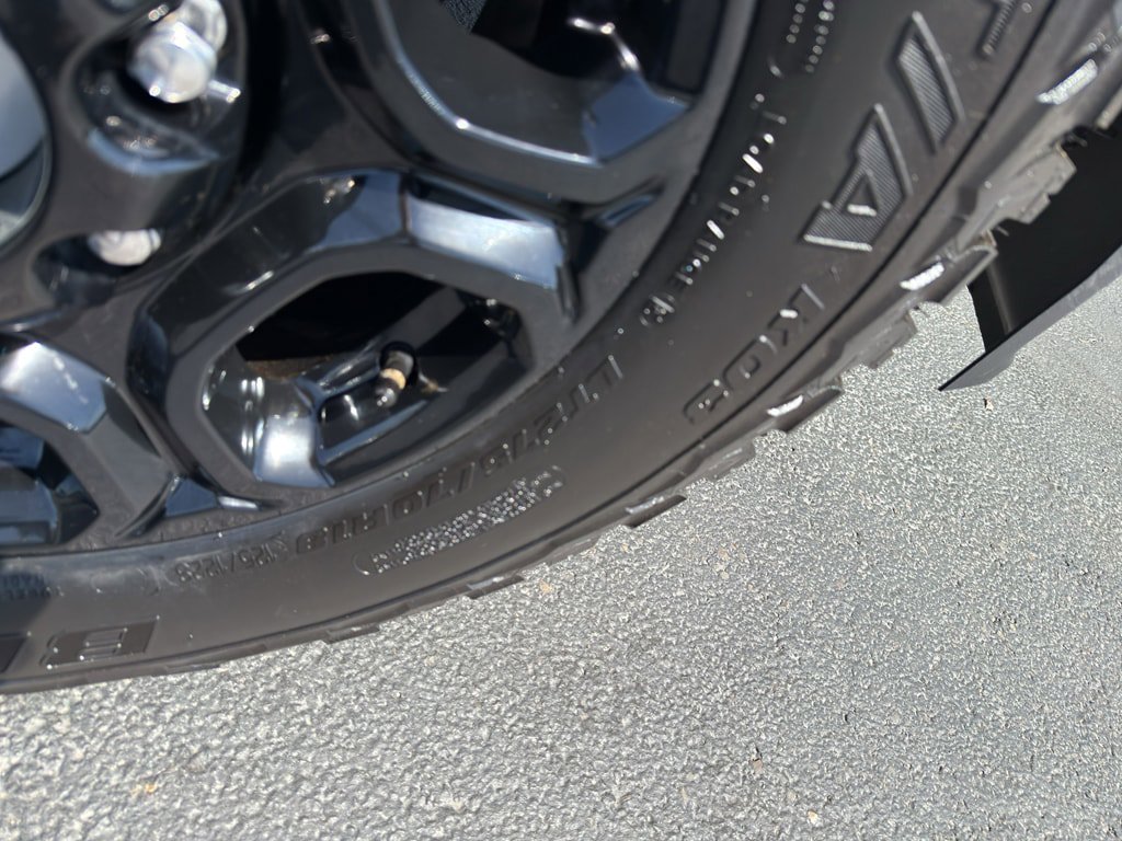 Certified 2023 Ford F350 XLT w/ XLT Premium Package AWD/4WD image 11