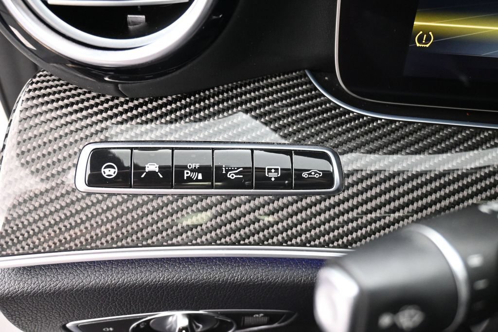Used 2019 Mercedes-Benz E 63 AMG S image 18