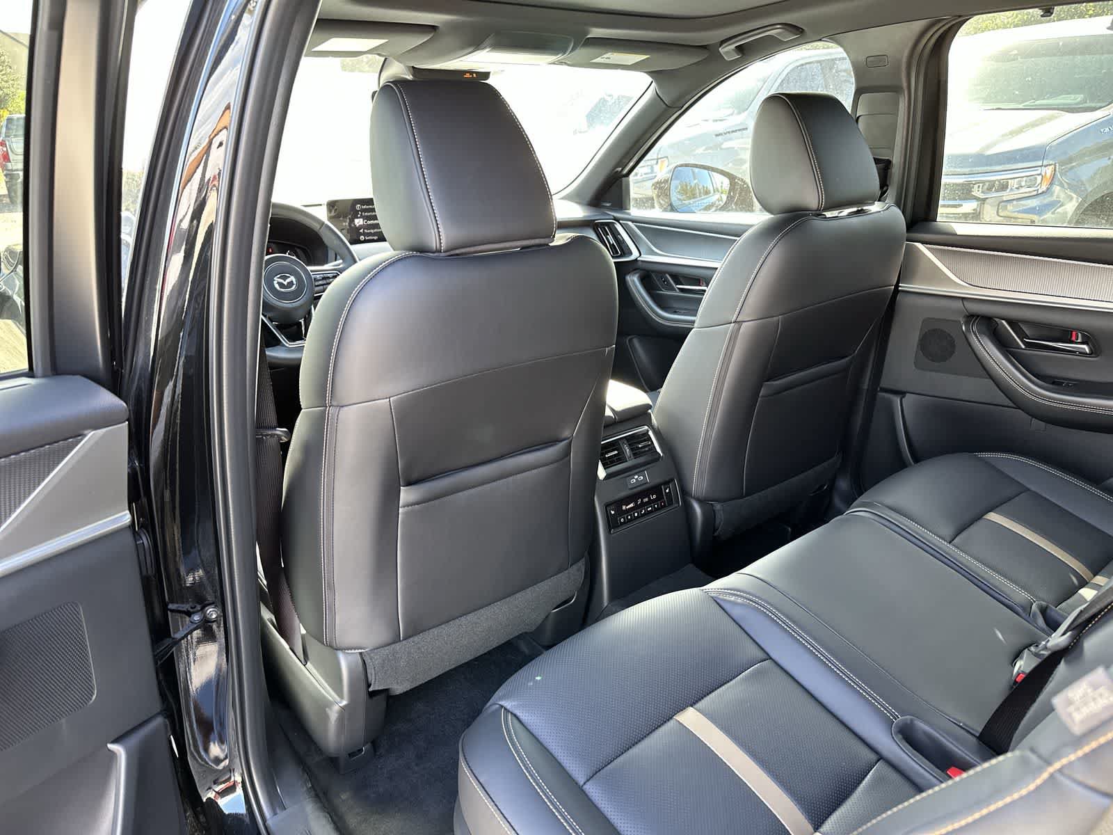 New 2026 MAZDA CX-90 Plug-In Hybrid w/ Premium Plus AWD/4WD image 16