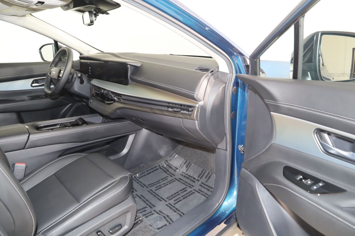 Used 2025 Nissan Murano SL AWD/4WD image 49