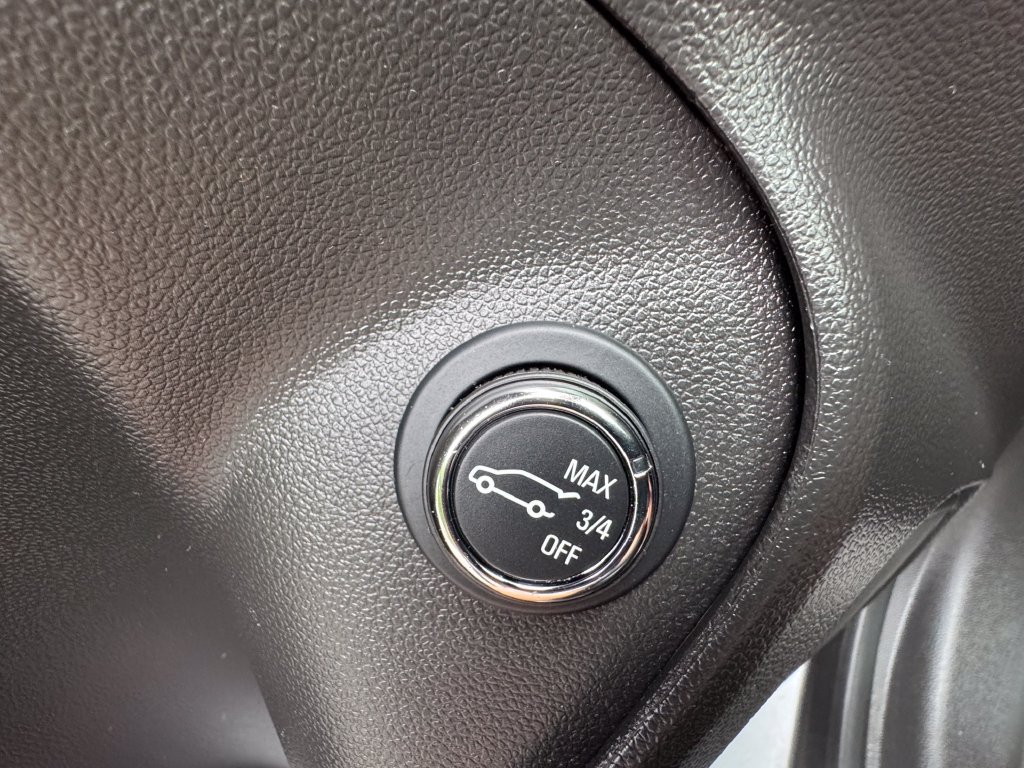 Used 2026 Buick Encore GX Sport Touring w/ Comfort Package AWD/4WD image 29