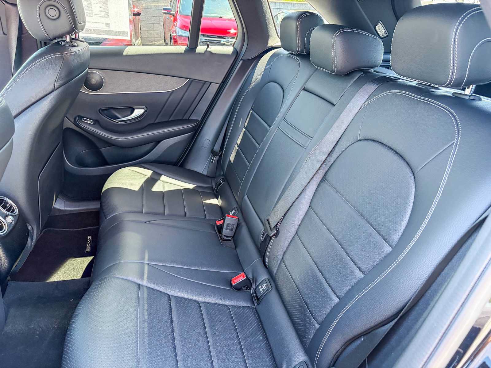 Used 2022 Mercedes-Benz GLC 300 4MATIC image 18