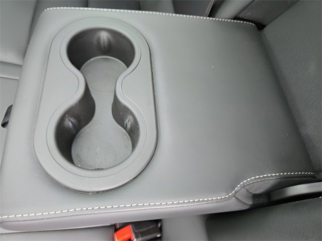 Used 2022 Cadillac XT4 Luxury w/ Cold Weather Package image 29