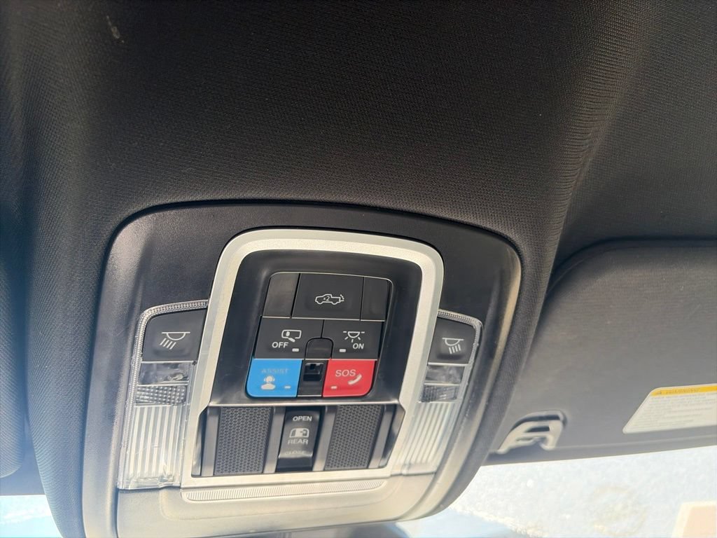Used 2025 RAM 1500 Big Horn AWD/4WD image 19