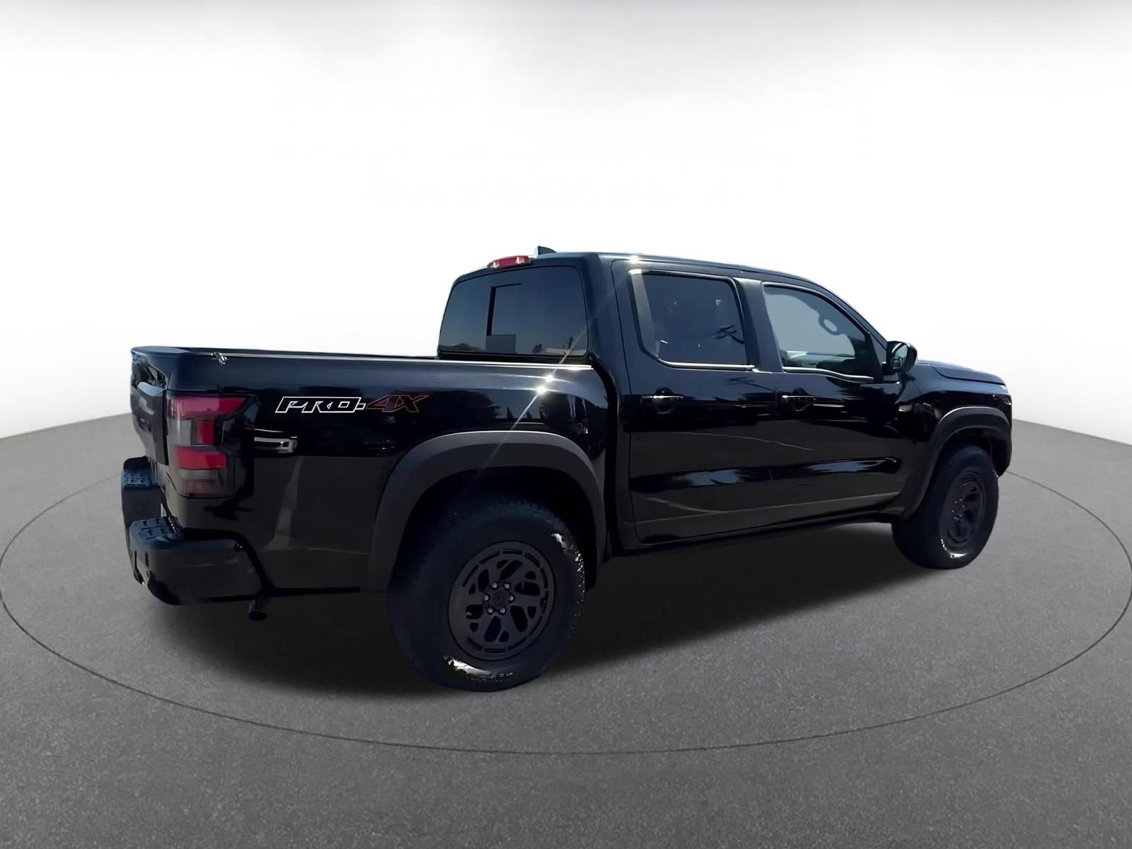 Used 2026 Nissan Frontier PRO-4X AWD/4WD image 15