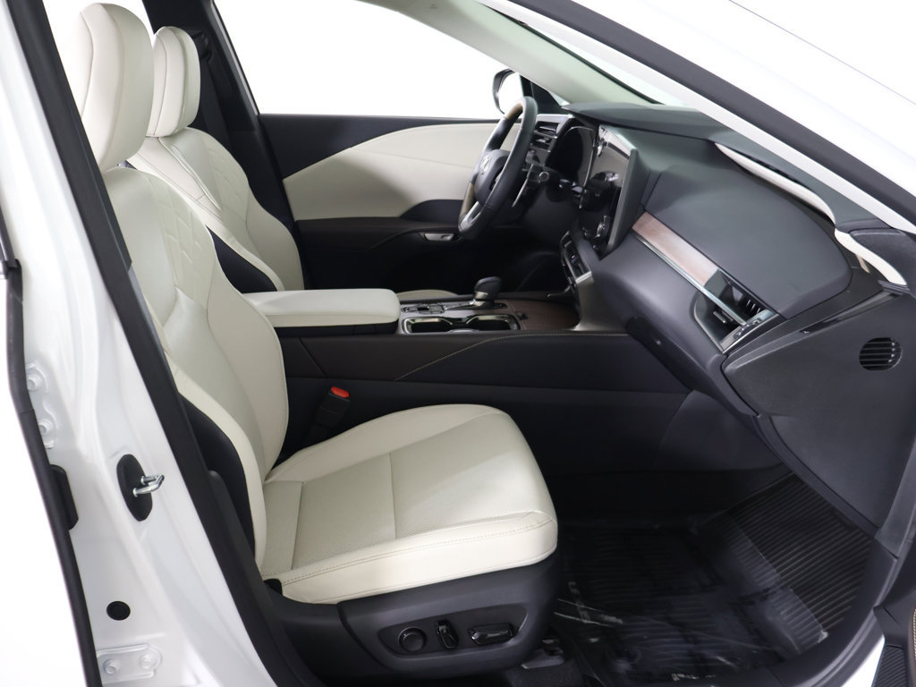Used 2023 Lexus RX 350 Premium w/ Cold Area Package AWD/4WD image 32