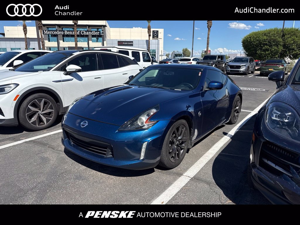 Used 2020 Nissan 370Z Coupe RWD image 1