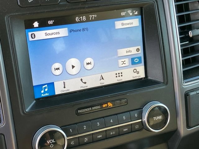 Used 2019 Ford Expedition Platinum AWD/4WD image 14