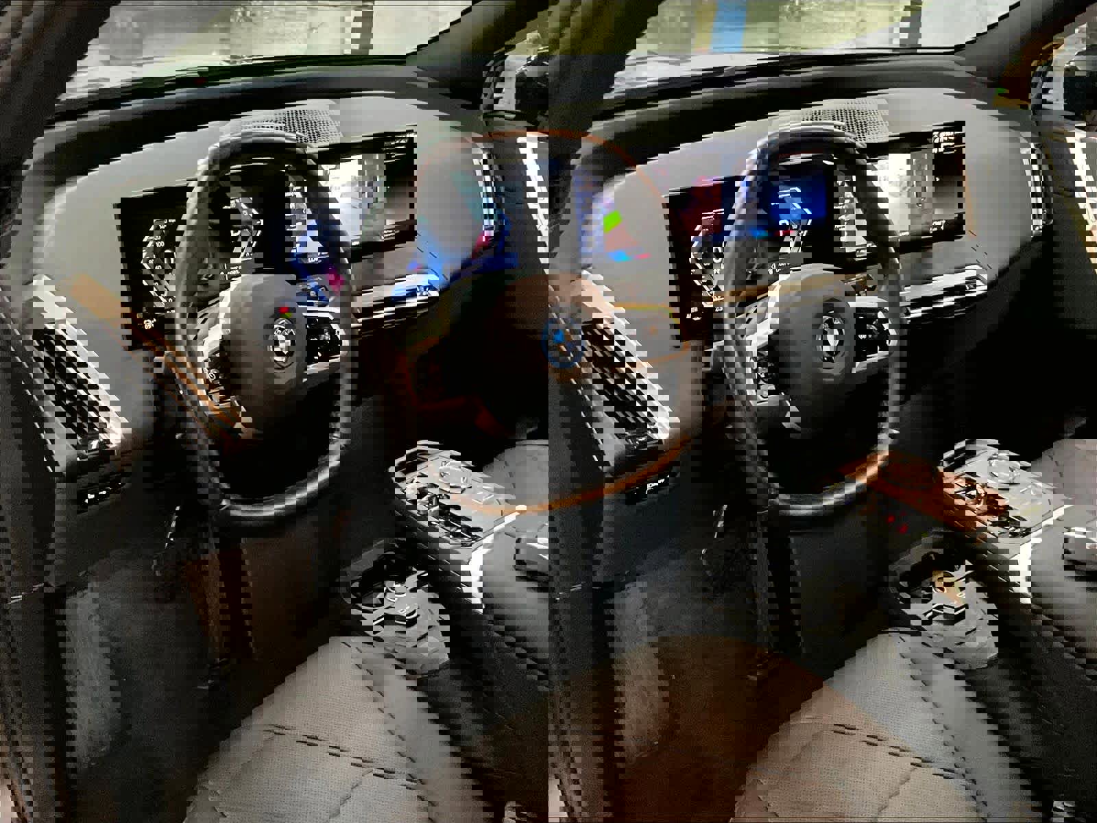 Certified 2022 BMW iX xDrive50 w/ Sport Package image 16