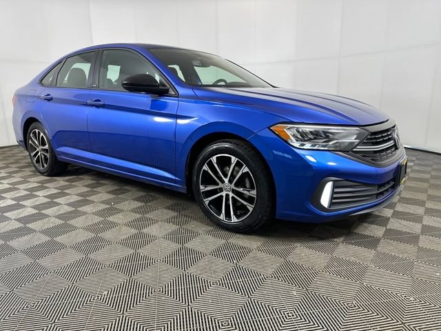 Used 2023 Volkswagen Jetta Sport video 2