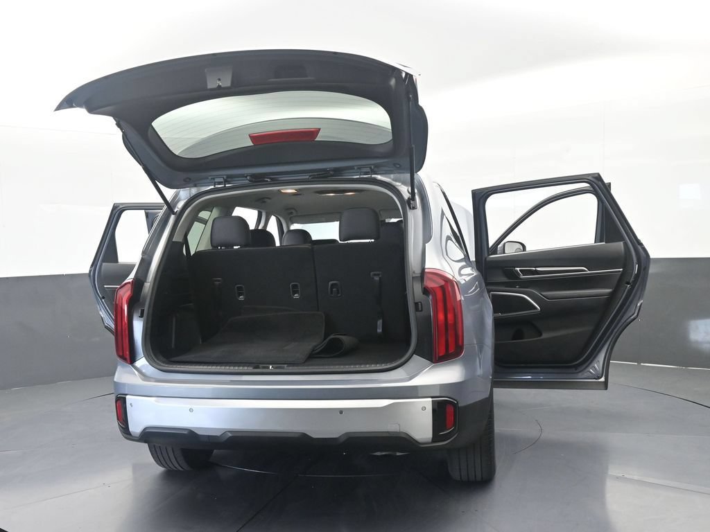 Used 2024 Kia Telluride LX FWD image 64