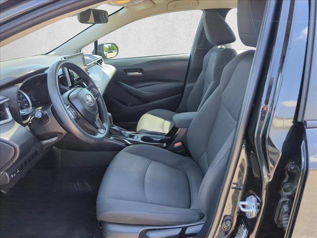 Used 2021 Toyota Corolla LE image 15