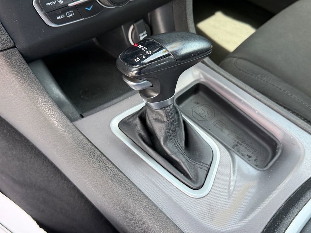 Used 2023 Dodge Charger SXT RWD image 28